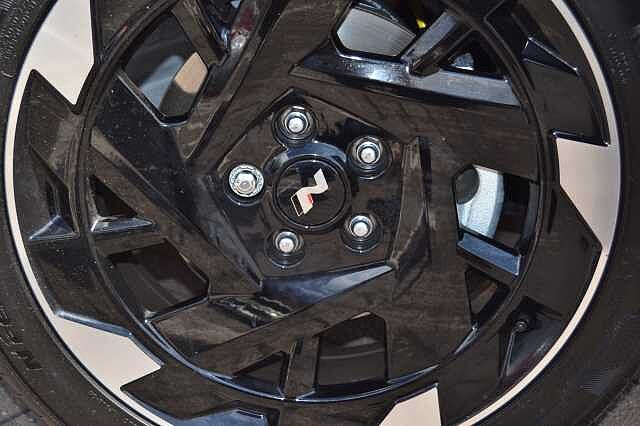 Hyundai KONA ELECTRIC 65KWH N LINE AUTO, EX DEMONSTRATOR, MINT CONDITION SAVE BIG OF MRRP Atlas White