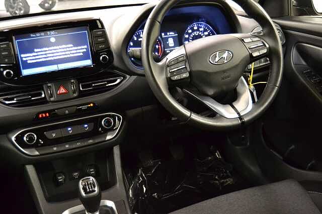 Hyundai i30 1.0T GDI SE CONNECT, DON'T MISS THIS POPULAR FAMILY HATCH