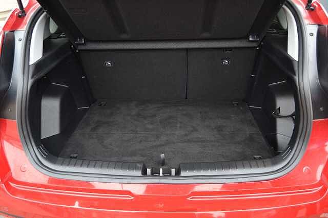 Hyundai BAYON 1.0 TGDI PREMIUM, HEATED SEATS &amp; STEERING WHEEL, NAV, CAMERA &amp; CRUISE Ultimate Red