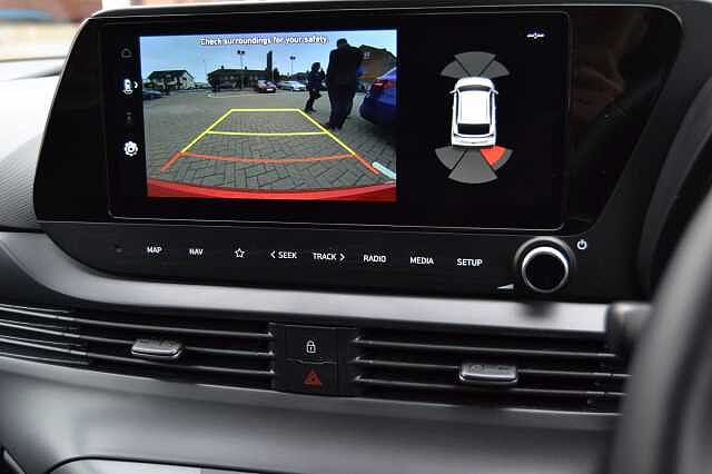 Hyundai BAYON 1.0 TGDI PREMIUM, HEATED SEATS &amp; STEERING WHEEL, NAV, CAMERA &amp; CRUISE Ultimate Red