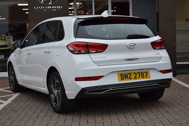 Hyundai I30 1. 0  TGDI SE CONNECT, ANOTHER 1ST CLASS EXAMPLE Polar White