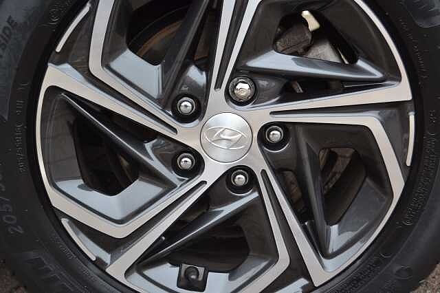 Hyundai I30 1. 0  TGDI SE CONNECT, ANOTHER 1ST CLASS EXAMPLE Polar White