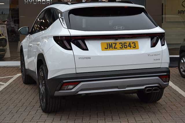Hyundai TUCSON 1.6T SELF CHARGING HYBRID ULTIMATE AUTO, RARE EXAMPLE OF THIS RANGE TOPPER Serenity White