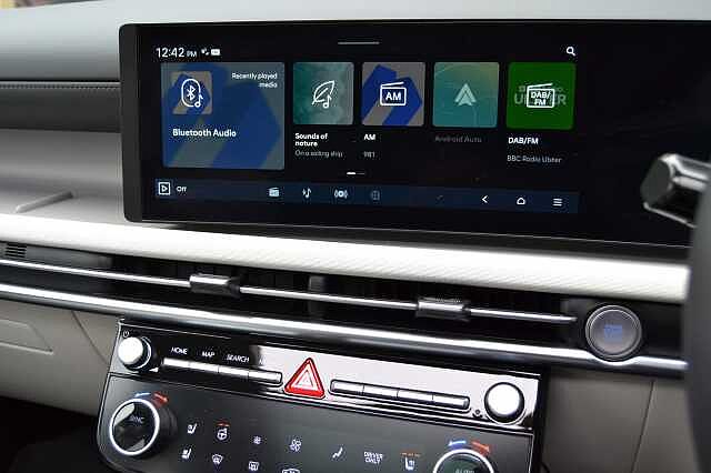 Hyundai TUCSON 1.6T SELF CHARGING HYBRID ULTIMATE AUTO, RARE EXAMPLE OF THIS RANGE TOPPER Serenity White