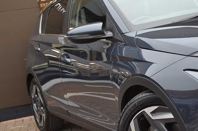 Hyundai BAYON 1.0 TGDI PREMIUM, HYUNDAI APPROVED IN AS NEW CONDITION Aurora Grey