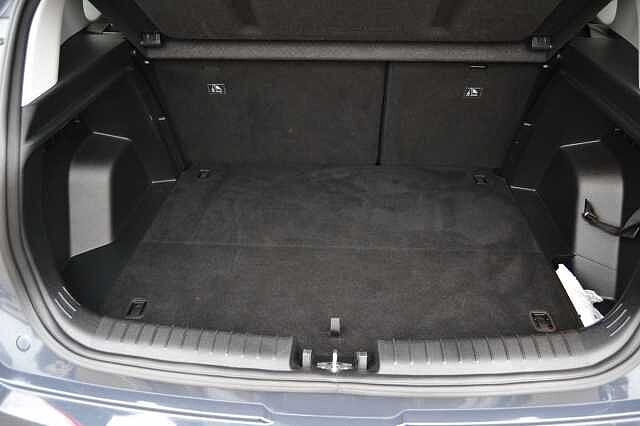 Hyundai BAYON 1.0 TGDi PREMIUM, PRISTINE CONDITION AND HYUNDAI APPROVED