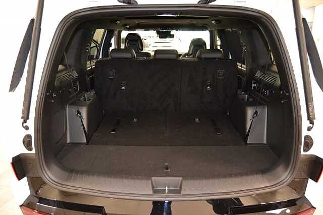 Hyundai SANTA FE 1.6 TGDi Hybrid Calligraphy 5dr 4WD Auto White