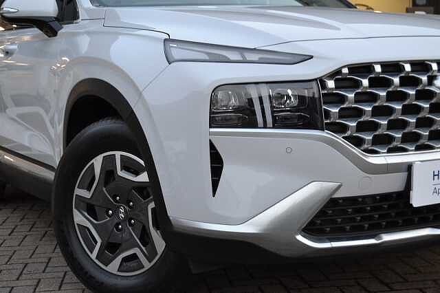 Hyundai SANTA FE 1.6 TGDI HYBRID 4WD AUTO PREMIUM, SUPERB EXAMPLE 7 SEATER AUTO 4X4