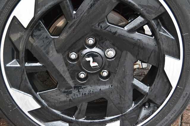 Hyundai KONA 65KWH ELECTRIC N LINE STUNNING SUPERB VALUE 25 PLATE EV