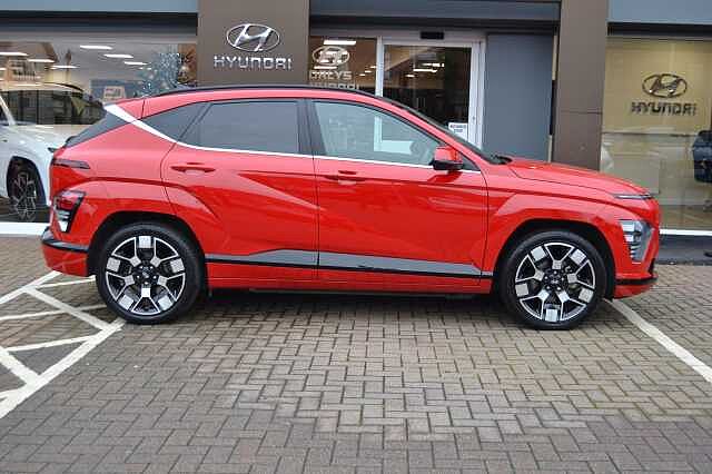 Hyundai KONA 65KW ULTIMATE AUTO ELECTRIC, TOP OF THE LINE KONA WARRANTED UNTIL 2029 TOO! !! Red