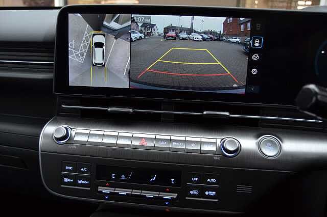 Hyundai KONA 65KW ULTIMATE AUTO ELECTRIC, TOP OF THE LINE KONA WARRANTED UNTIL 2029 TOO! !! Red