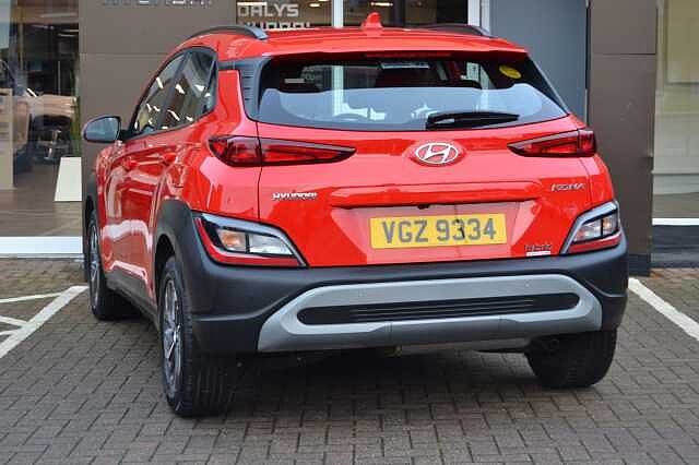 Hyundai KONA 1.6 GDI HYBRID AUTO SE CONNECT, SUPERB EXAMPLE OF THIS SELF CHARGING HYBRID Ignite Red