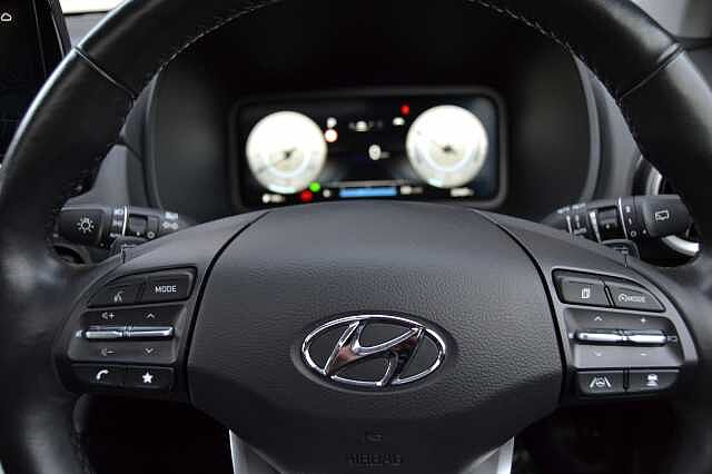 Hyundai KONA ELECTRIC 64KWH ULTIMATE AUTO, STUNNING EXAMPLE Cyber Grey