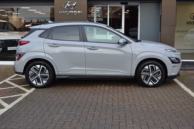 Hyundai KONA ELECTRIC 64KWH ULTIMATE AUTO, STUNNING EXAMPLE Cyber Grey