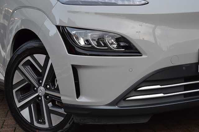 Hyundai KONA ELECTRIC 64KWH ULTIMATE AUTO, STUNNING EXAMPLE Cyber Grey
