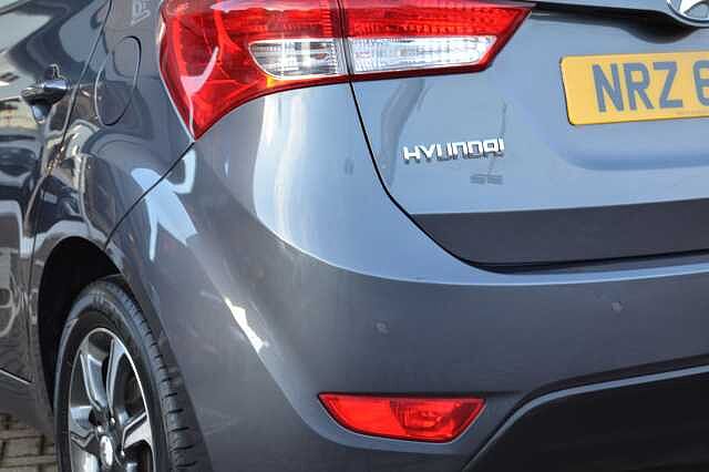 Hyundai IX20 1.4 SE 5 DOOR, FIRST CLASS CONDITION WITH ONLY 29,129 MILES! ! Grey