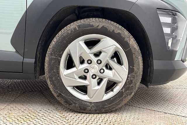 Hyundai KONA 1.6T 138 Advance 5dr Green