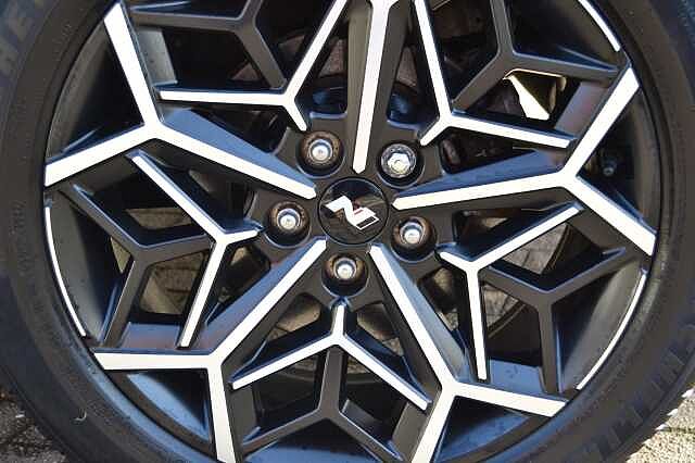 Hyundai TUCSON 1.6 TGDI PLUG-IN HYBRID 4WD N LINE AUTO, FANTASTIC MPG IN EXCELLENT CONDITION Shimmering Silver