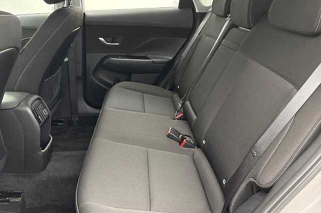 Hyundai KONA 1.6T 138 Advance 5dr