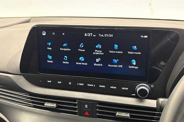 Hyundai BAYON 1.0 TGDi Advance 5dr Atlas White