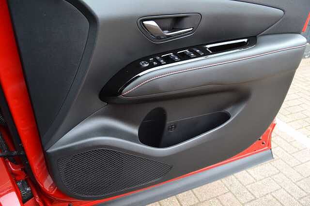 Hyundai TUCSON 1.6 TGDi Plug-in Hybrid N Line 5dr 4WD Auto