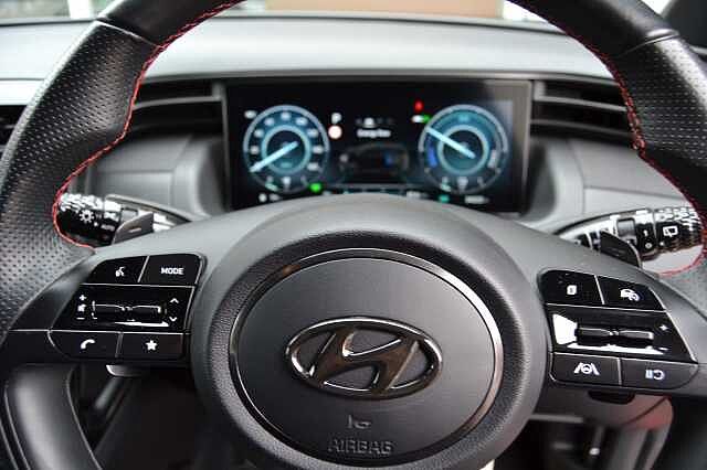 Hyundai TUCSON 1.6 TGDi Plug-in Hybrid N Line 5dr 4WD Auto