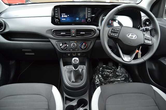 Hyundai I10 1.0 ADVANCE PRE REG, DELIIVERY MILES, PRISTINE CONDITION White