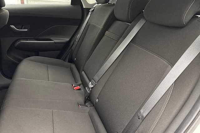 Hyundai KONA 160kW Advance 65kWh 5dr Auto