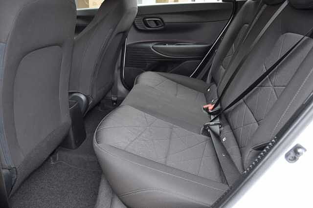 Hyundai BAYON 1.0 TGDi 48V MHEV SE Connect 5dr