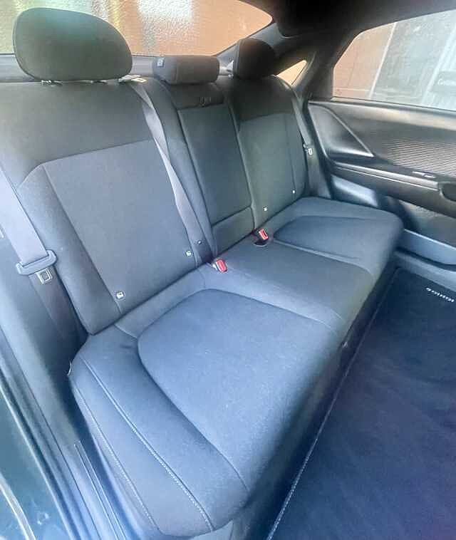 Hyundai IONIQ 6 E (228ps) Premium 77kWh (Single Motor) RWD