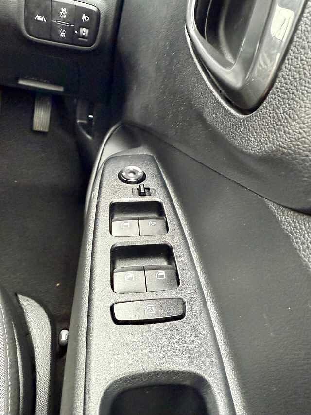 Hyundai I10 1.0 MPi SE Connect 5dr Silver