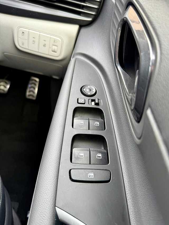 Hyundai BAYON 1.0 TGDi Ultimate 5dr DCT