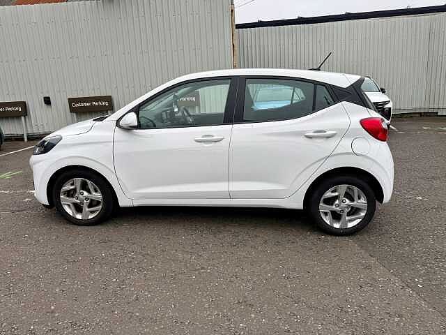 Hyundai I10 1.0 MPi SE Connect 5dr White