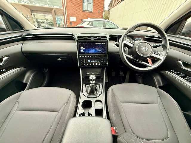 Hyundai TUCSON 1.6 TGDi SE Connect 5dr 2WD Red