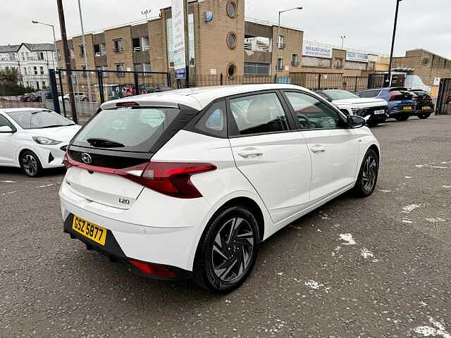 Hyundai I20 1.0T GDi 48V MHD SE Connect 5dr DCT White