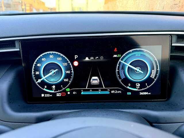 Hyundai TUCSON 1.6 TGDi Hybrid 230 Premium 5dr 2WD Auto Grey