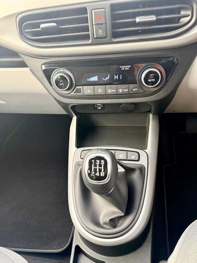 Hyundai I10 1.0 MPi Premium 5dr Green