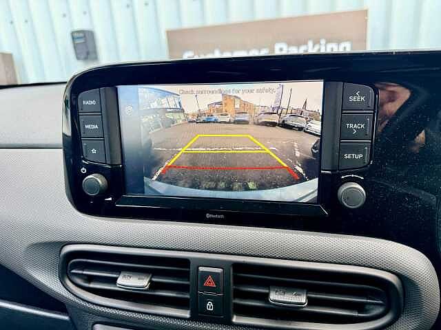 Hyundai i10 1.0 Advance 5dr