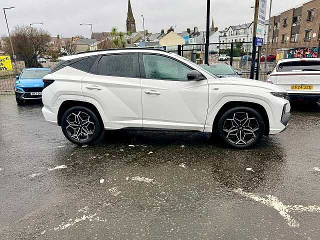 Hyundai TUCSON 1.6 TGDi Hybrid 230 N Line 5dr 2WD Auto White