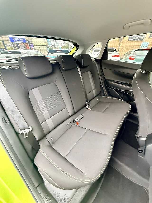 Hyundai I20 1.0T GDi Premium 5dr Yellow