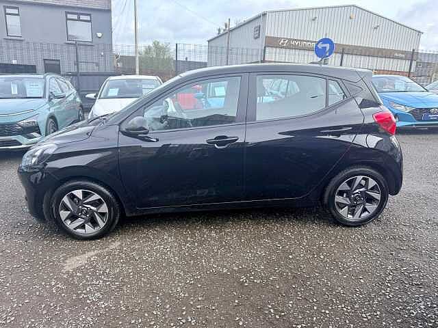 Hyundai I10 1.0 [63] Advance 5dr [Nav] Black