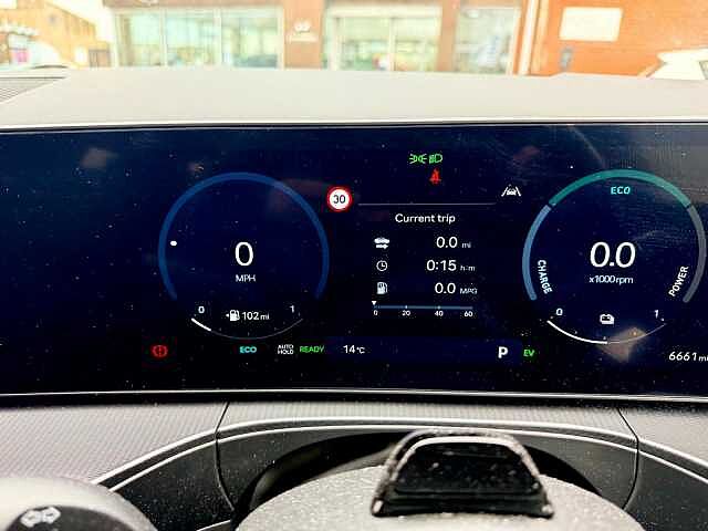 Hyundai SANTA FE 1.6 TGDi Hybrid Calligraphy 5dr Auto Green