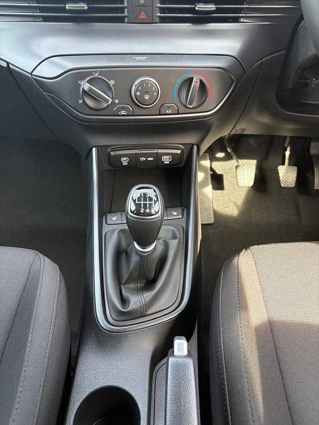 Hyundai I20 1.0T GDi 90 Black Line 5dr Green