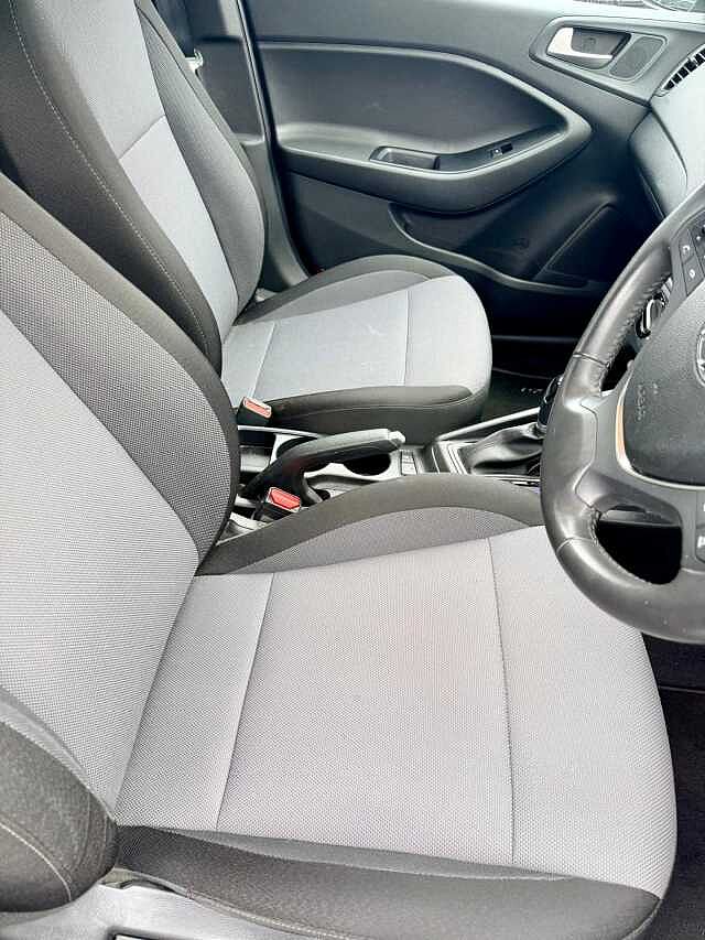 Hyundai i20 1.0 T-GDi SE 5dr Auto