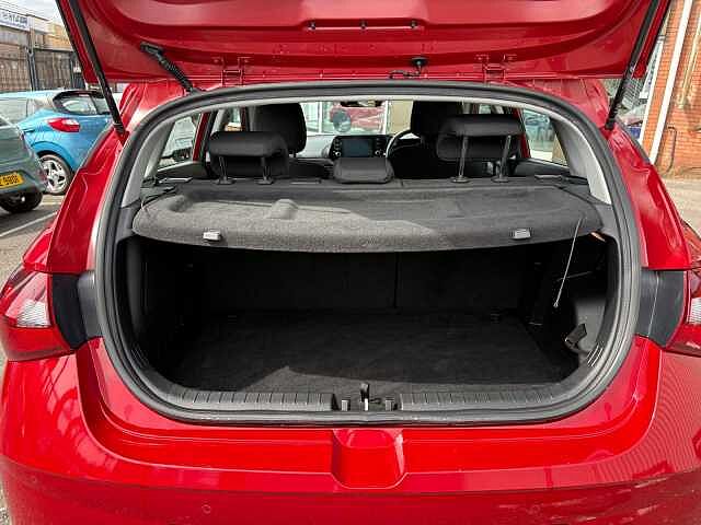 Hyundai i20 1.0T GDi 48V MHD SE Connect 5dr