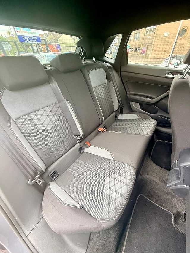 Volkswagen Polo 1.0 TSI R-Line 5dr DSG