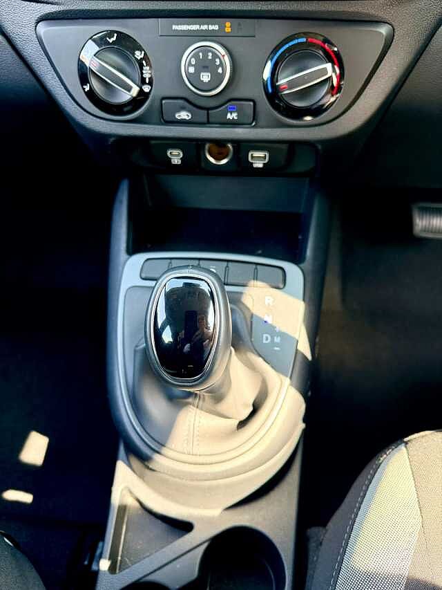 Hyundai I10 1.0 [63] Advance 5dr Auto [Nav] White