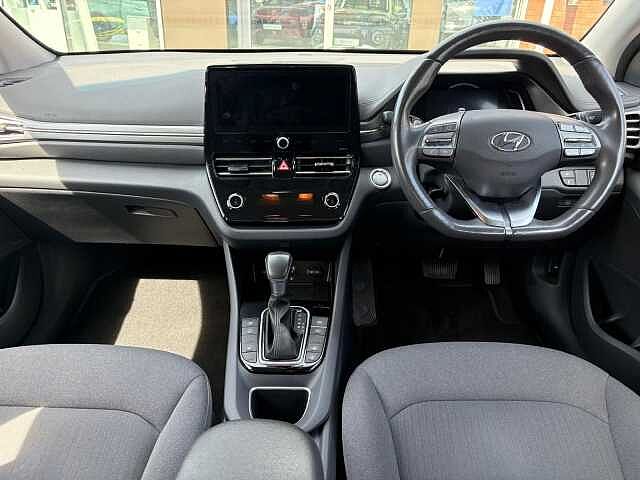 Hyundai IONIQ 1.6 GDi Hybrid 1st Edition 5dr DCT