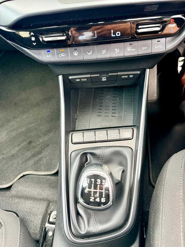 Hyundai BAYON 1.0 TGDi 48V MHEV Premium 5dr