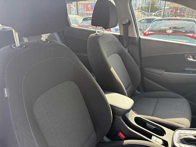 Hyundai KONA 1.6 GDi Hybrid SE Connect 5dr DCT